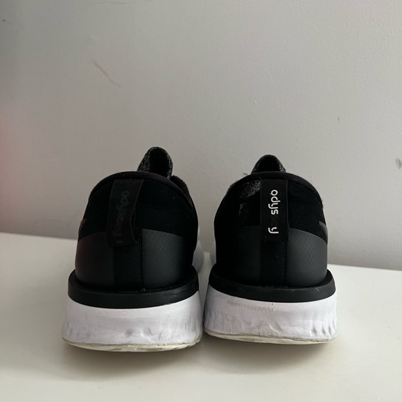 USED Nike Odyssey React 2 Flyknit FLR Running Womens 8.5 Shoes Sneakers - Picture 5 of 9